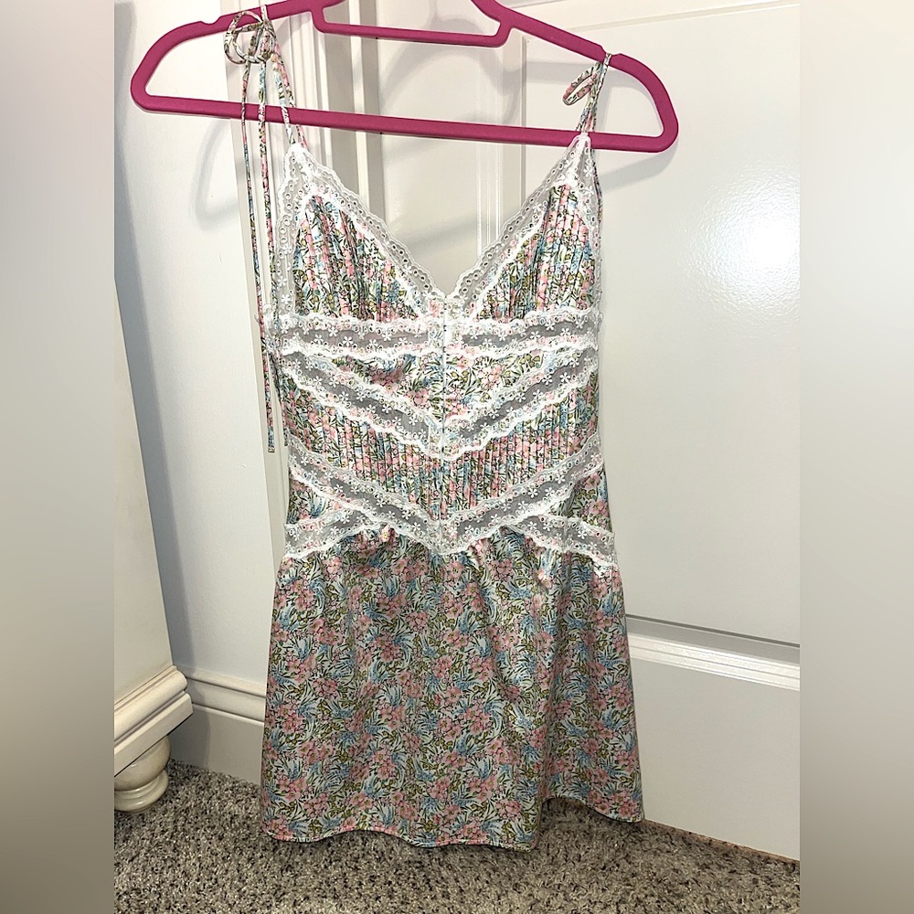 Brand: For Love and Lemons. Color: floral with lace,  Size: an adult small